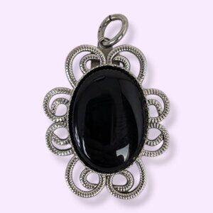 (2/$20) Vintage Celebrity NY Pendant